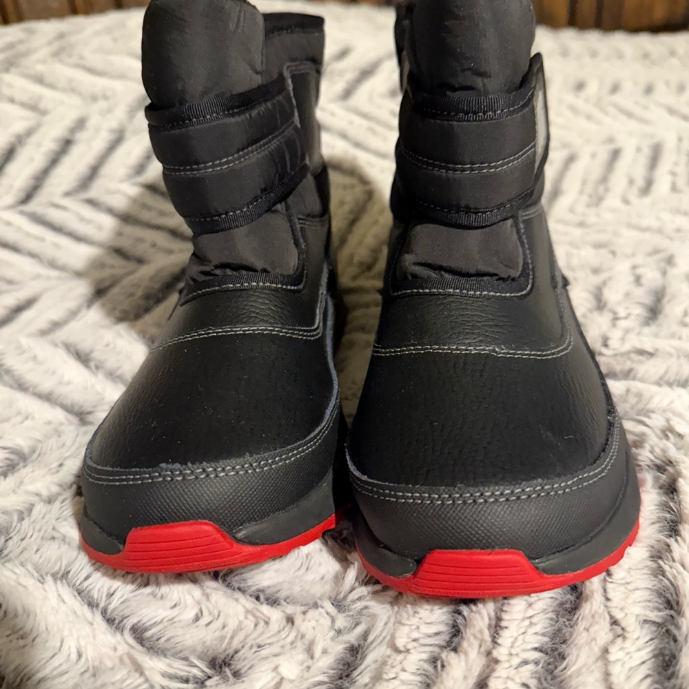 UGG Taney Weather Boots - Picture 2 of 8